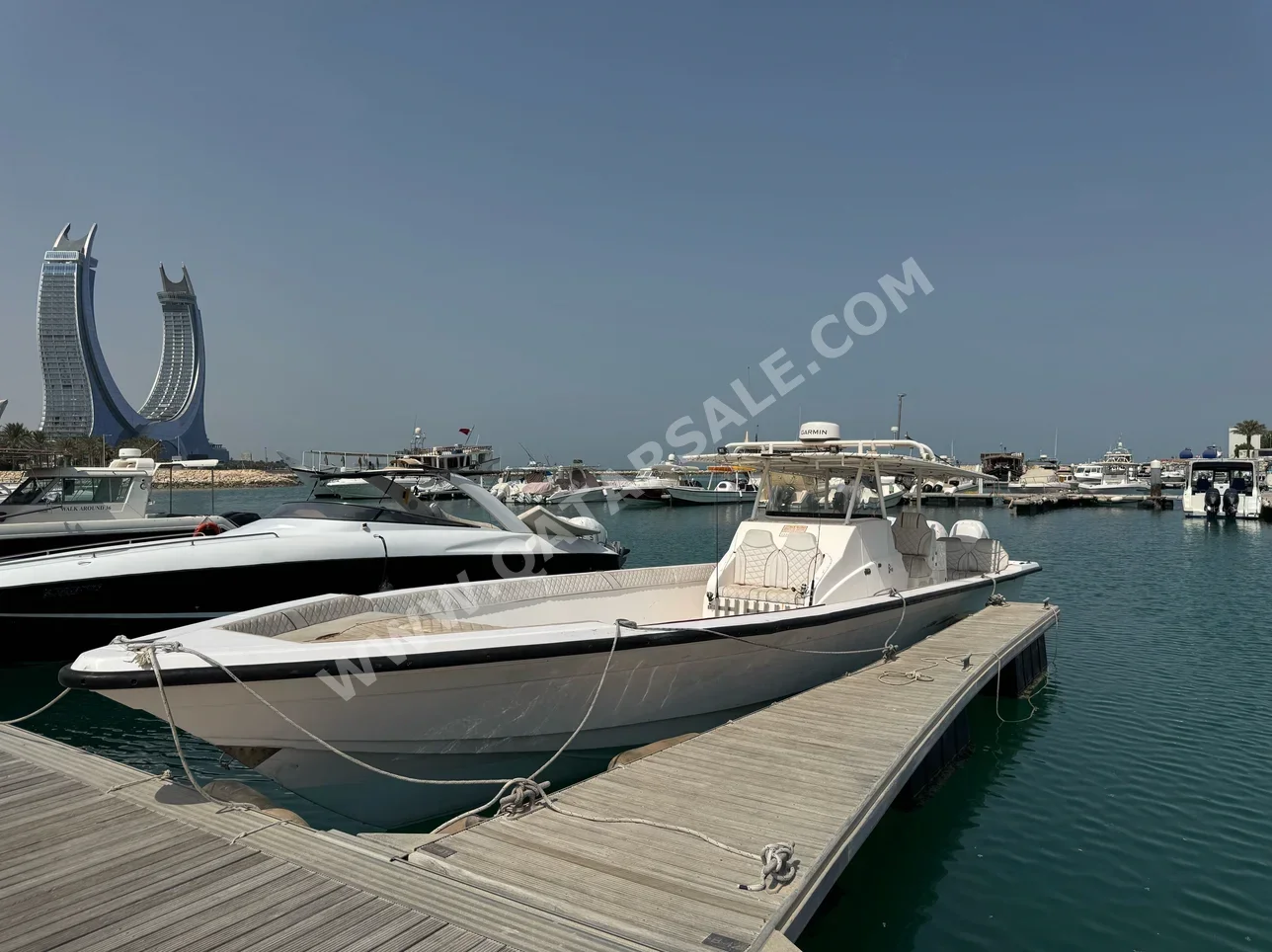 قوارب سريعة المحيط للقوارب  مع موقف  مع التيدر