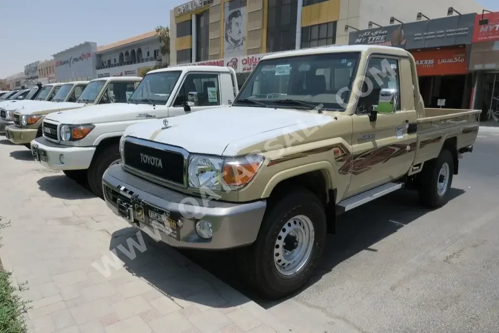 Toyota  Land Cruiser  LX  2022  Manual  0 Km  6 Cylinder  Four Wheel Drive (4WD)  Pick Up  Beige  With Warranty