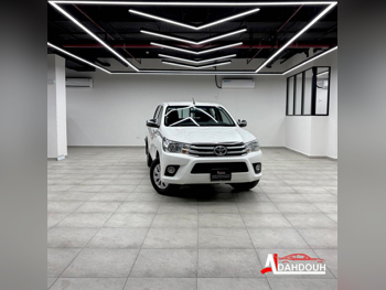 تويوتا  هاي لوكس  2020  اوتوماتيك  35,000 كم  4 سلندر  دفع خلفي  بيكب  أبيض