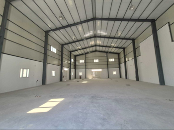 مخازن و مستودعات - الوكرة - بركة العوامر -المساحة: 1100 متر مربع