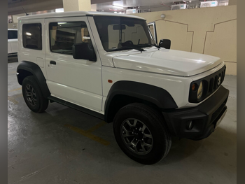 Suzuki  Jimny  2022  Manual  103,500 Km  4 Cylinder  Four Wheel Drive (4WD)  SUV  White