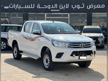 تويوتا هاي لوكس 2021 اوتوماتيك 42,000 كم 4 سلندر دفع رباعي بيكب أبيض