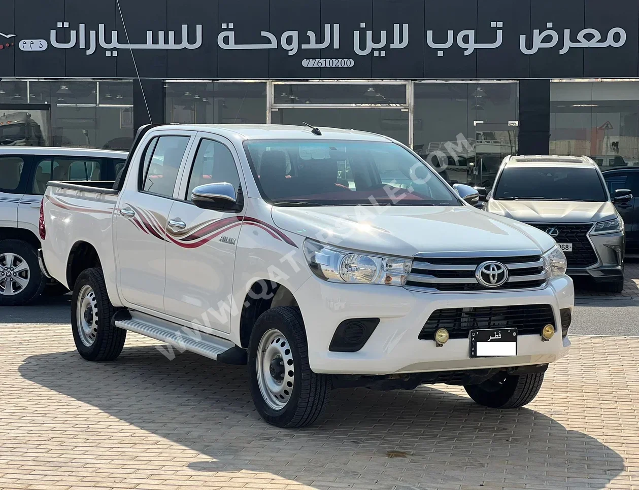 Toyota  Hilux  2021  Automatic  42,000 Km  4 Cylinder  Four Wheel Drive (4WD)  Pick Up  White