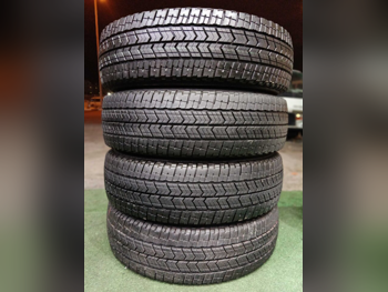 Tire & Rims Michelin Made in United States of America (USA) /  4 Seasons  2358017 mm  17"