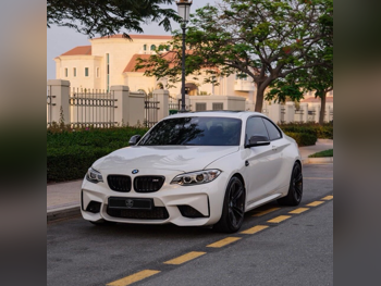 BMW  M-Series  2  2016  Automatic  65,000 Km  6 Cylinder  Rear Wheel Drive (RWD)  Coupe / Sport  White