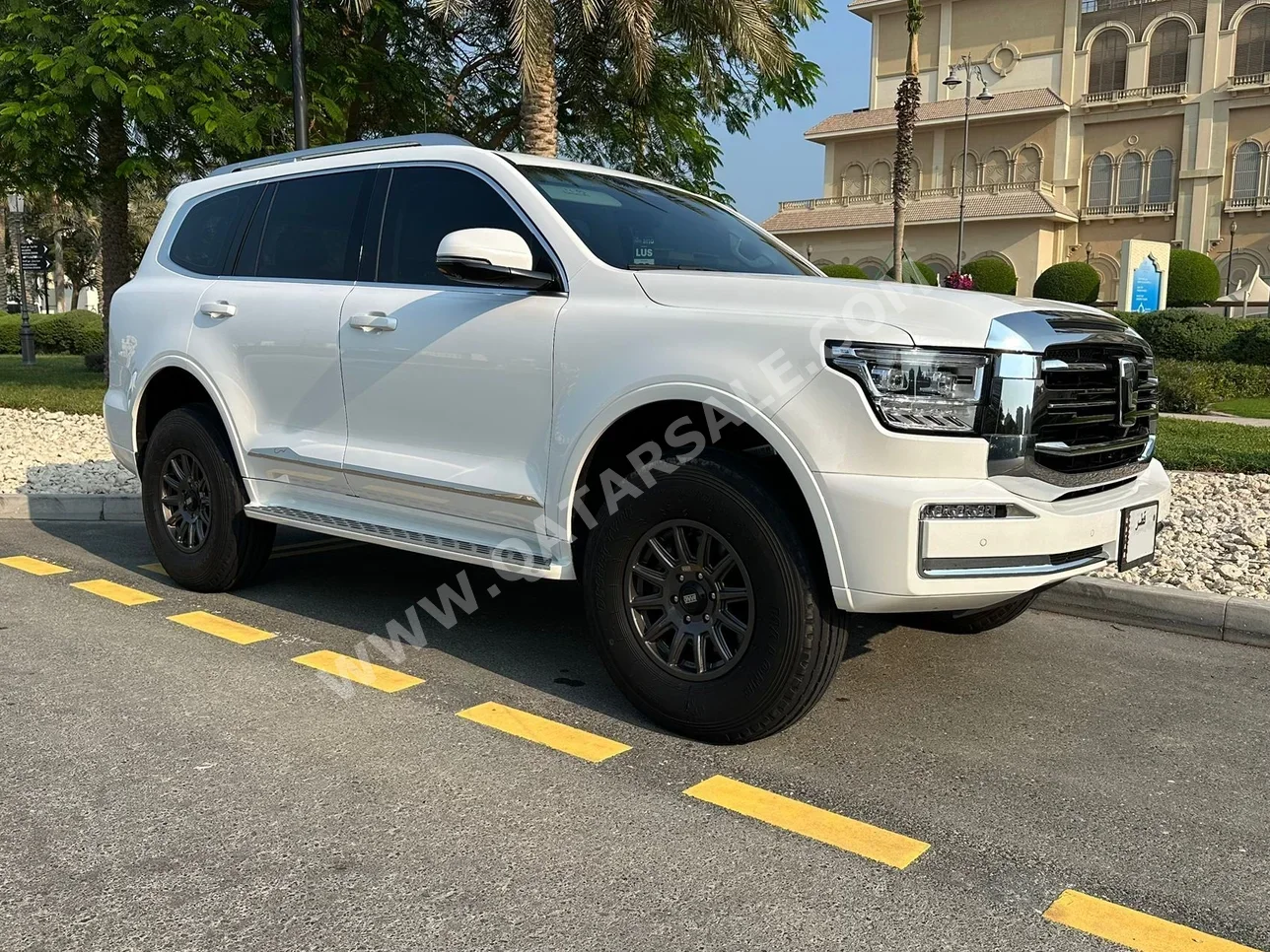 GWM  Tank  500  2026  Automatic  15,000 Km  6 Cylinder  Four Wheel Drive (4WD)  SUV  White  With Warranty