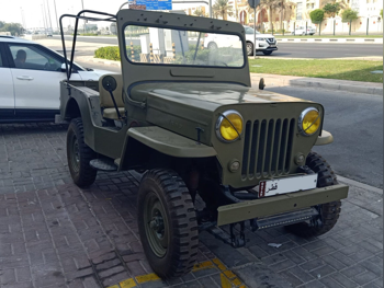 جييب  ويلز  1988  عادي  64,000 كم  4 سلندر  دفع رباعي  كلاسك  أخضر