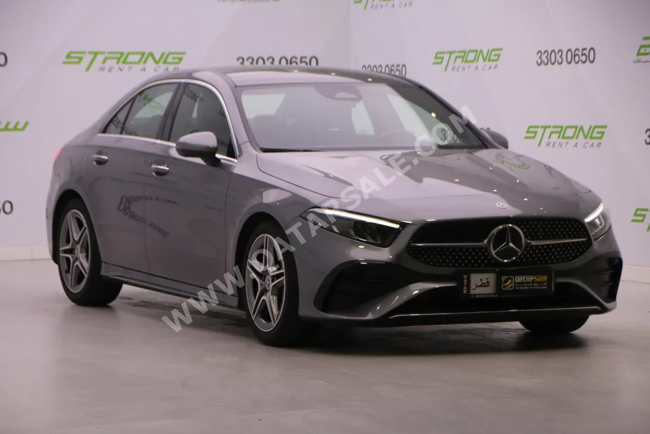 Mercedes-Benz  A-Class  200  2025  Automatic  6,000 Km  4 Cylinder  Front Wheel Drive (FWD)  Sedan  Gray  With Warranty
