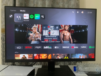 الشاشات ال جي \ 24 بوصة أسود