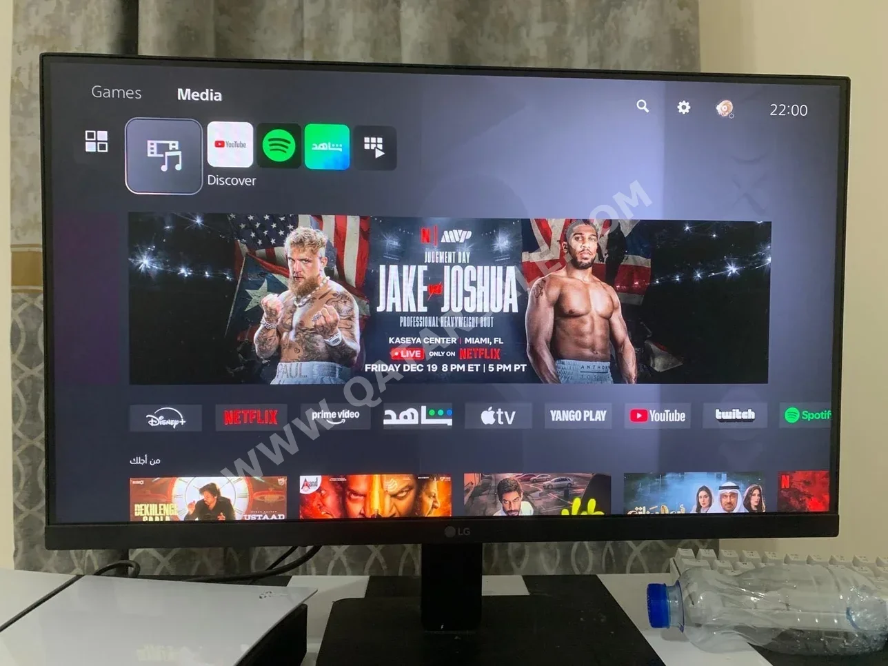 الشاشات ال جي \  24 بوصة  أسود