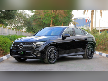 مرسيدس - بنز  جي ال سي  300  2026  اوتوماتيك  0 كم  4 سلندر  دفع كلي مستمر  اس يو في  أسود