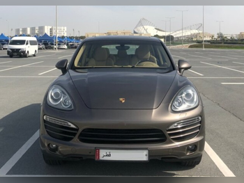 Porsche Cayenne 2013 Automatic 153,000 Km 6 Cylinder Four Wheel Drive (4WD) SUV Brown