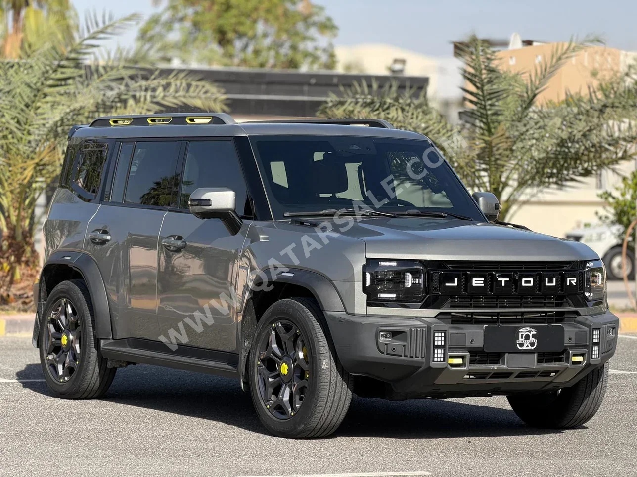 Jetour  T2  Luxury  2025  Automatic  39,000 Km  4 Cylinder  Four Wheel Drive (4WD)  SUV  Gray  With Warranty