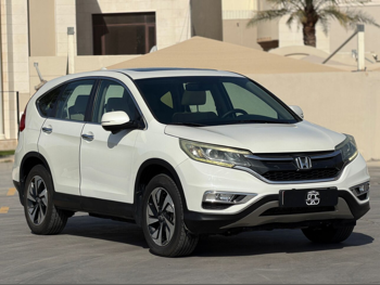 Honda  CRV  2016  Automatic  189,000 Km  4 Cylinder  Front Wheel Drive (FWD)  SUV  White