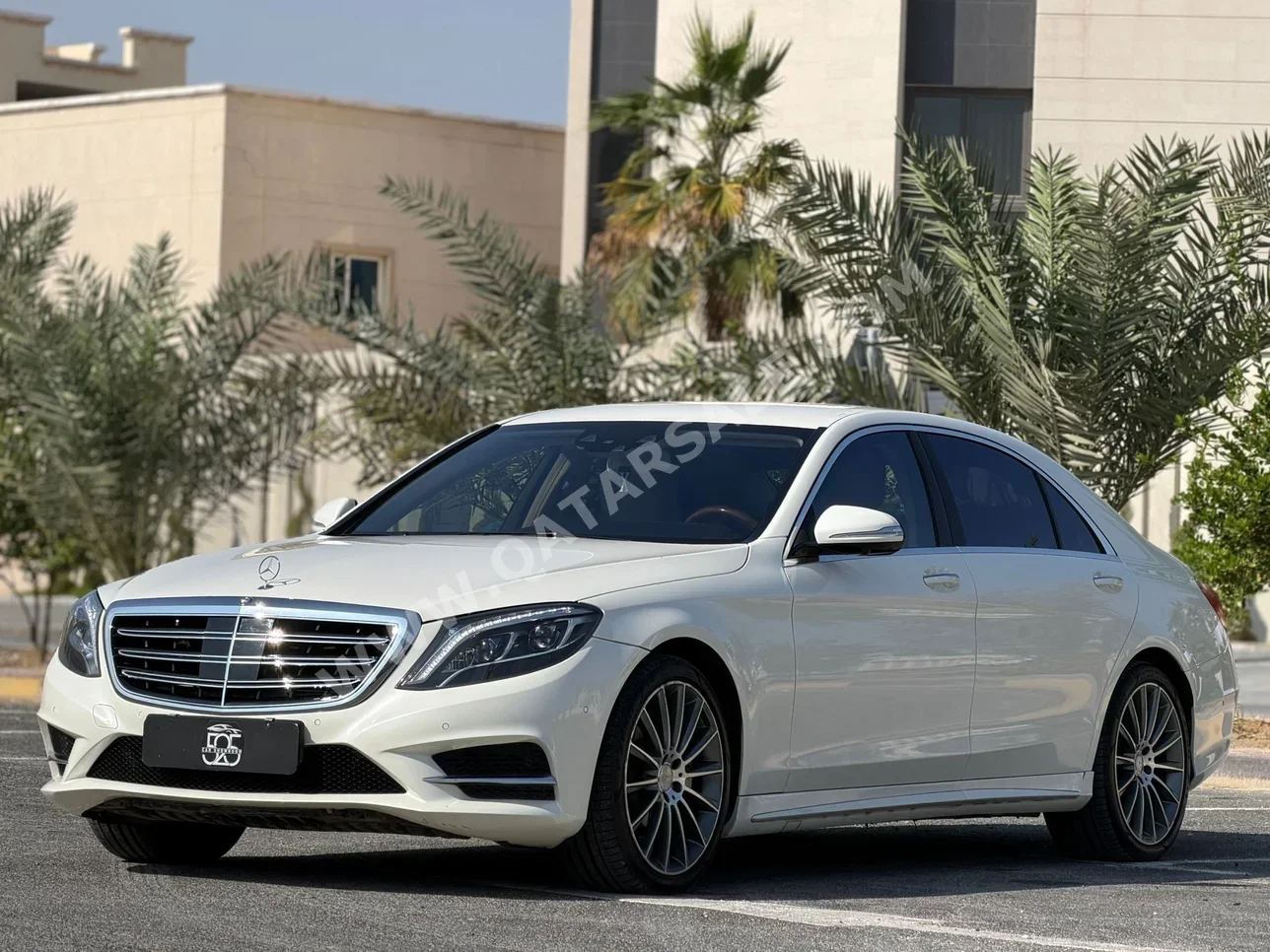 مرسيدس - بنز  اس - كلاس  400  2014  اوتوماتيك  147,000 كم  6 سلندر  دفع خلفي  سيدان  أبيض