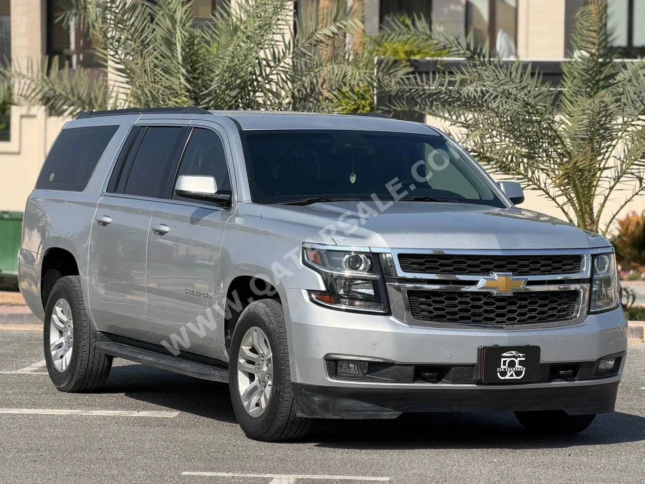 Chevrolet  Suburban  LS  2019  Automatic  140,000 Km  8 Cylinder  Four Wheel Drive (4WD)  SUV  Gray