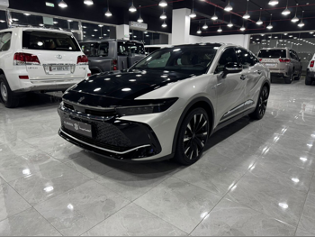 تويوتا  كراون  هايبرد  2024  اوتوماتيك  9,000 كم  4 سلندر  دفع كلي مستمر  سيدان  رمادي وأسود  تحت الضمان