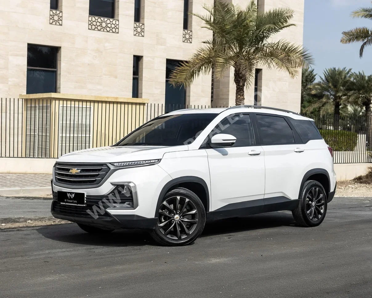 شفروليه  كابتيفا  2023  اوتوماتيك  28,000 كم  4 سلندر  سحب امامي  اس يو في  أبيض