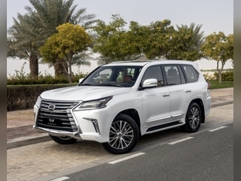 Lexus  LX  450  2020  Automatic  22,000 Km  8 Cylinder  Four Wheel Drive (4WD)  SUV  White