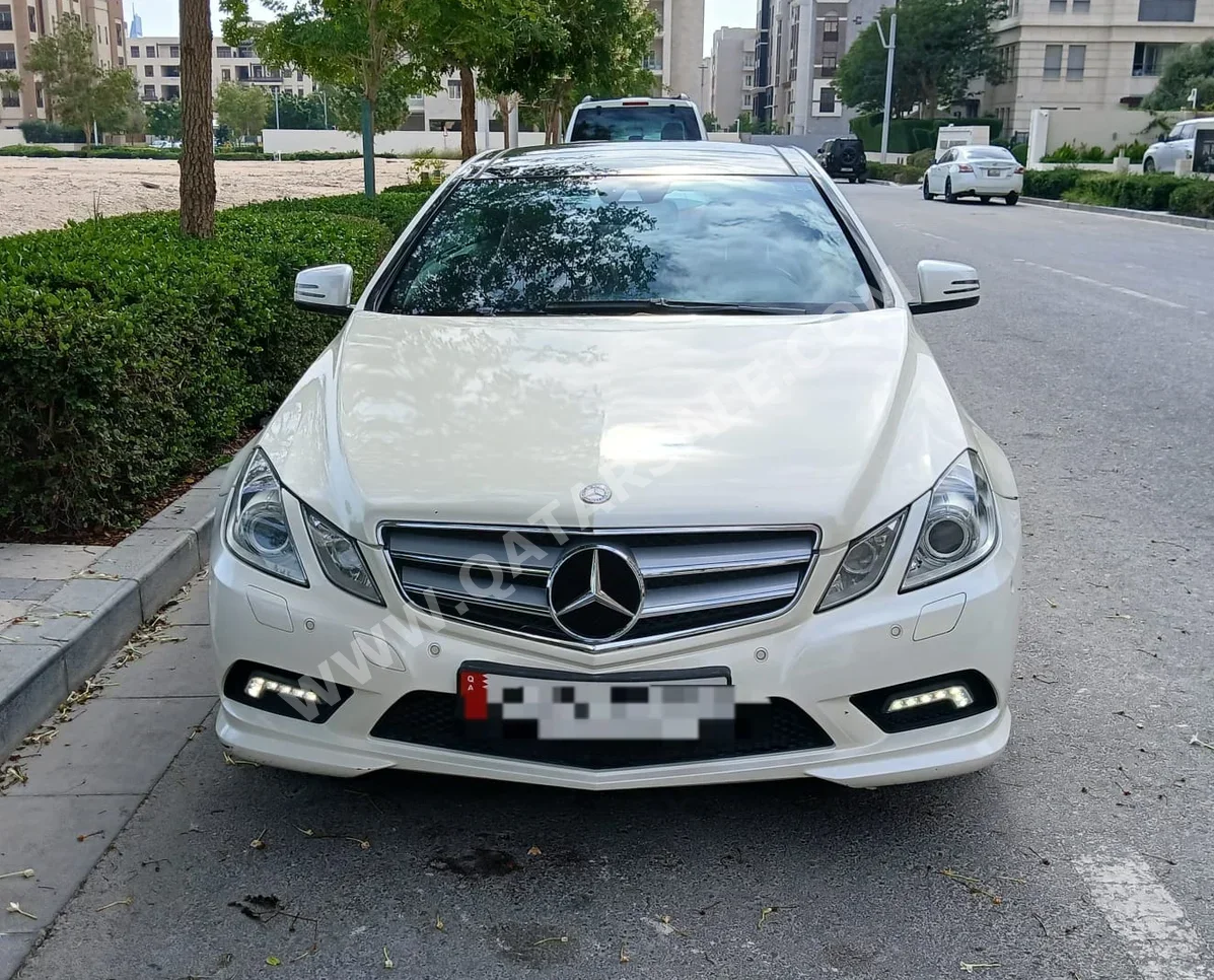 Mercedes-Benz  E-Class  350  2011  Automatic  75,000 Km  6 Cylinder  Rear Wheel Drive (RWD)  Sedan  White