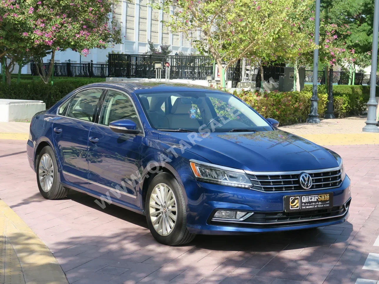 فوكس واغن  باسات  أس اي ال  2017  اوتوماتيك  90,000 كم  5 سلندر  سحب امامي  سيدان  ازرق