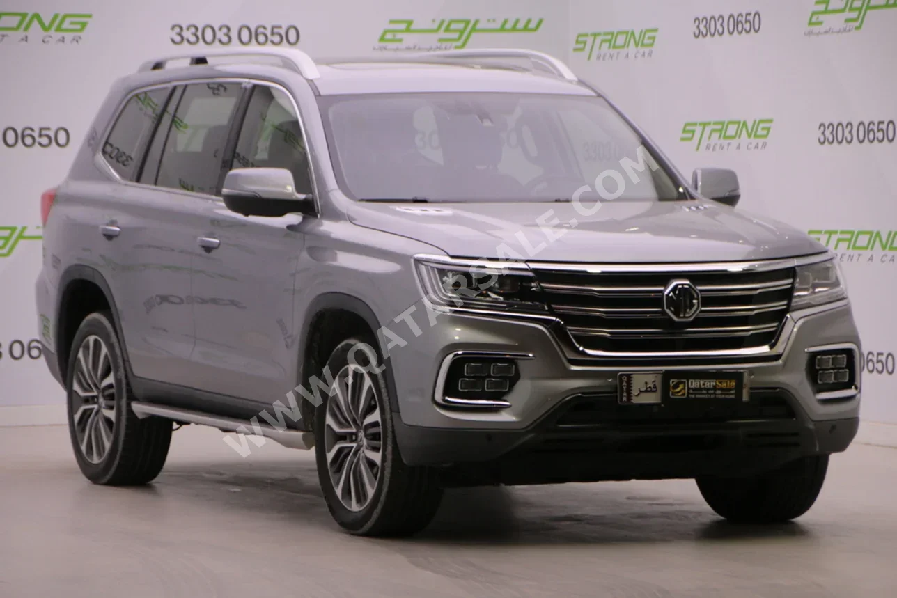 ام جي  ار اكس8  30 تي  2021  اوتوماتيك  82,000 كم  4 سلندر  دفع رباعي  اس يو في  رمادي