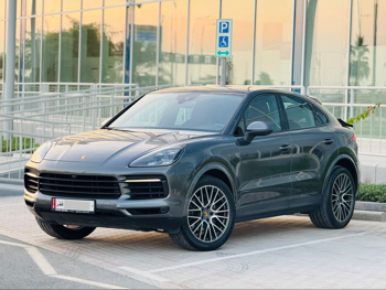 Porsche  Cayenne  Coupe  2020  Automatic  79,000 Km  6 Cylinder  Four Wheel Drive (4WD)  SUV  Gray