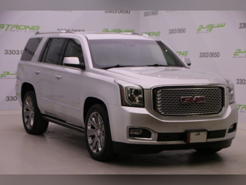 جي ام سي  يوكون  دينالي  2015  اوتوماتيك  90,000 كم  8 سلندر  دفع رباعي  اس يو في  فضي
