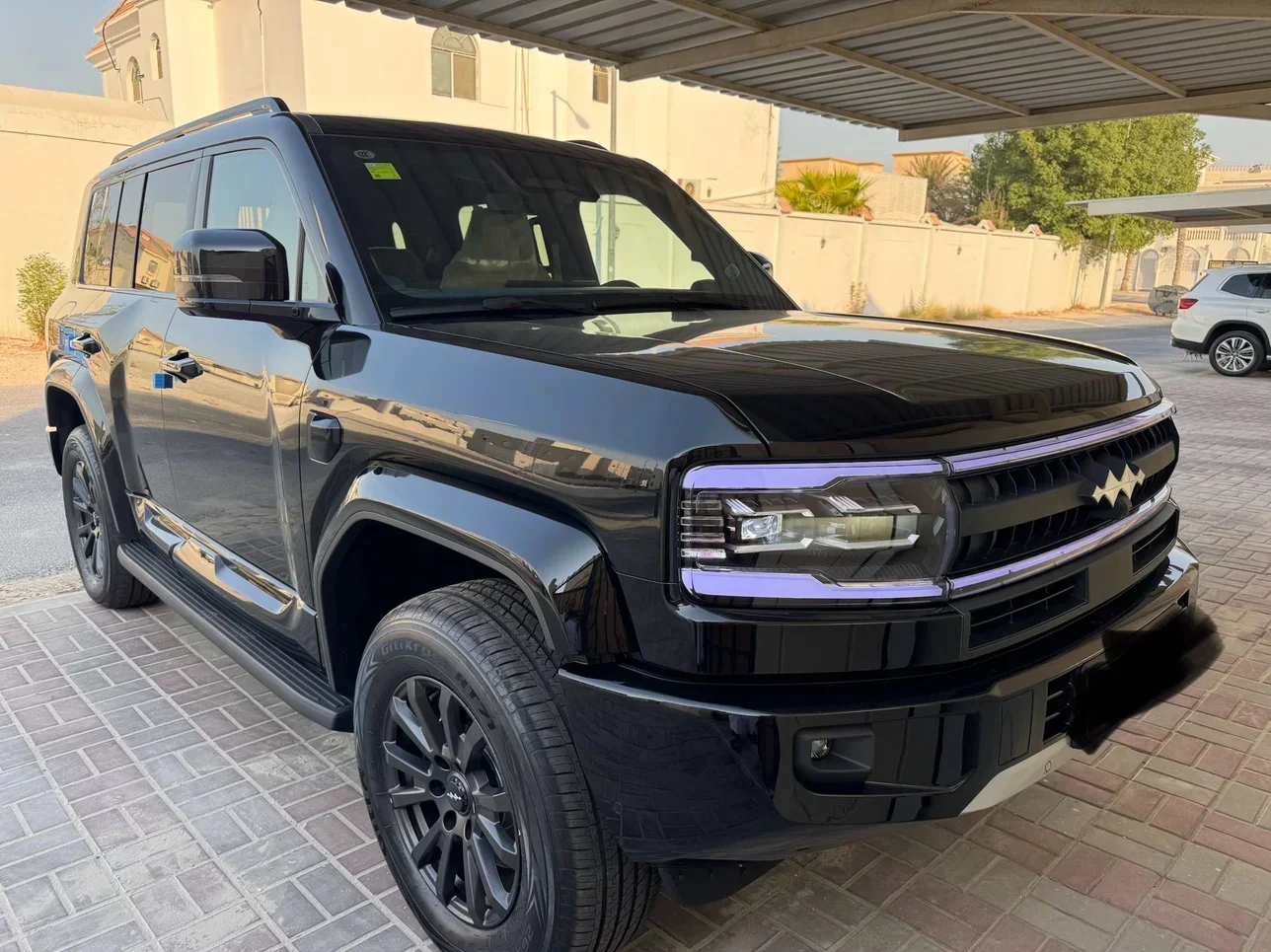 BYD  Leopard 5  Ultra 5  2026  Automatic  0 Km  4 Cylinder  Four Wheel Drive (4WD)  SUV  Black