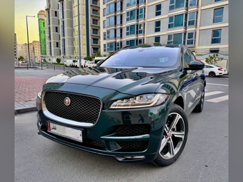 جاكوار  اف - بيس  First Edition  2018  اوتوماتيك  105,000 كم  4 سلندر  دفع كلي مستمر  اس يو في  اخضر وبرتقالي