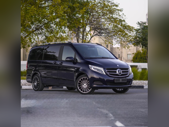 مرسيدس - بنز  في - كلاس  250  2017  اوتوماتيك  129,000 كم  6 سلندر  دفع رباعي  فان \ باص  أسود  تحت الضمان