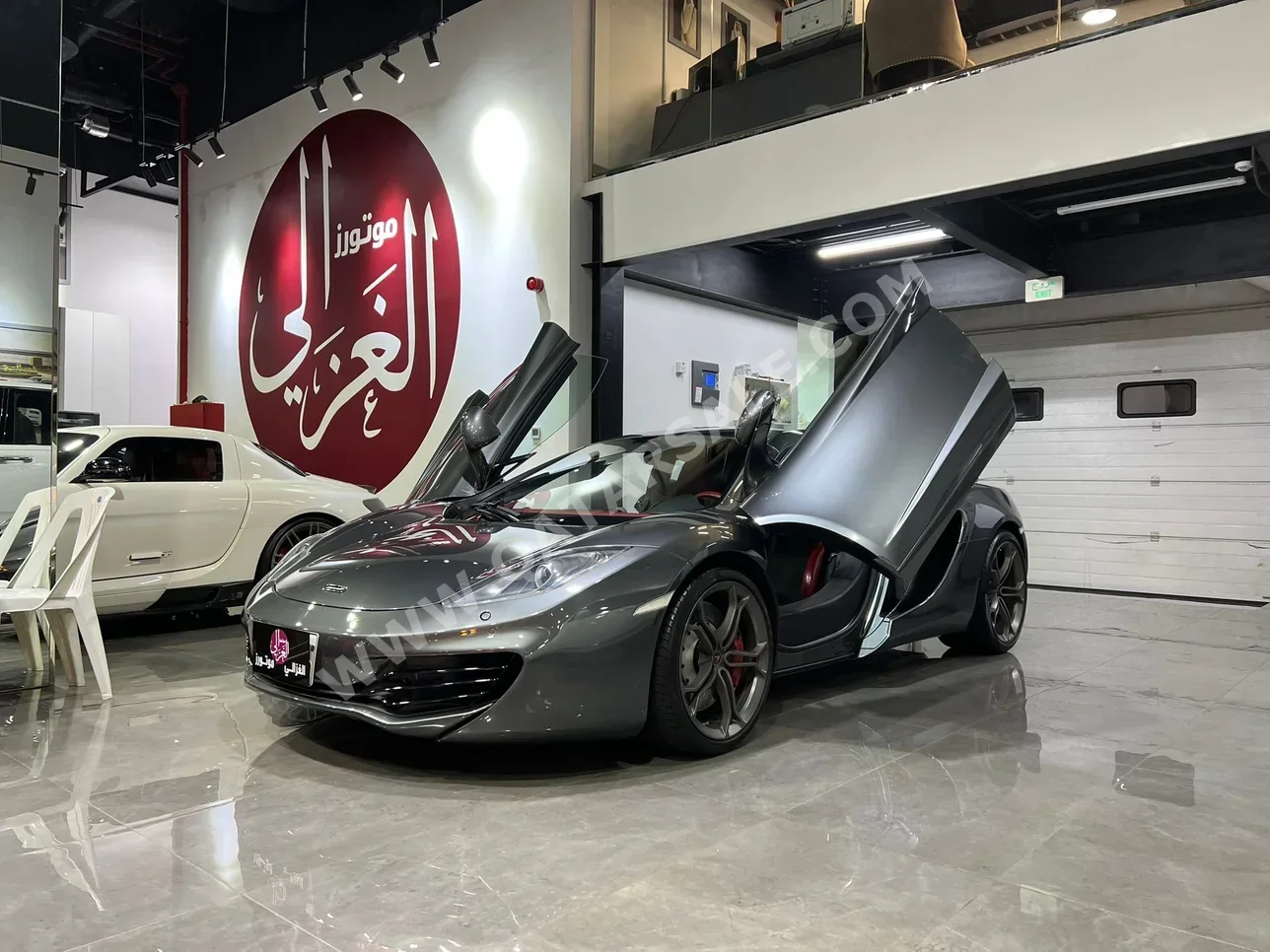 Mclaren  12-C Spider  2013  Automatic  49,000 Km  8 Cylinder  Rear Wheel Drive (RWD)  Coupe / Sport  Gray