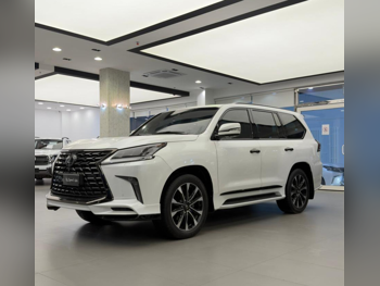 لكزس  ال اكس  570 اس بلاك ايديشن  2021  اوتوماتيك  93,000 كم  8 سلندر  دفع رباعي  اس يو في  أبيض  تحت الضمان