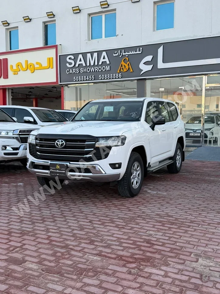 Toyota  Land Cruiser  GX  2025  Automatic  700 Km  6 Cylinder  Four Wheel Drive (4WD)  SUV  White  With Warranty