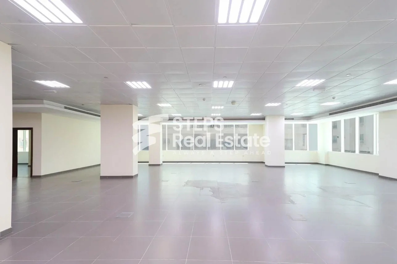 Commercial Shops - Not Furnished  - Doha  For Rent  - Rawdat Al Khail