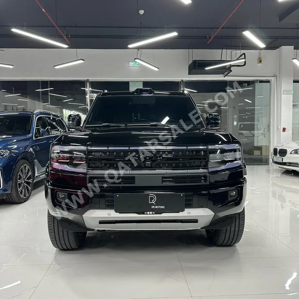 BYD  Leopard 5  2026  Automatic  1,800 Km  4 Cylinder  Four Wheel Drive (4WD)  SUV  Black  With Warranty