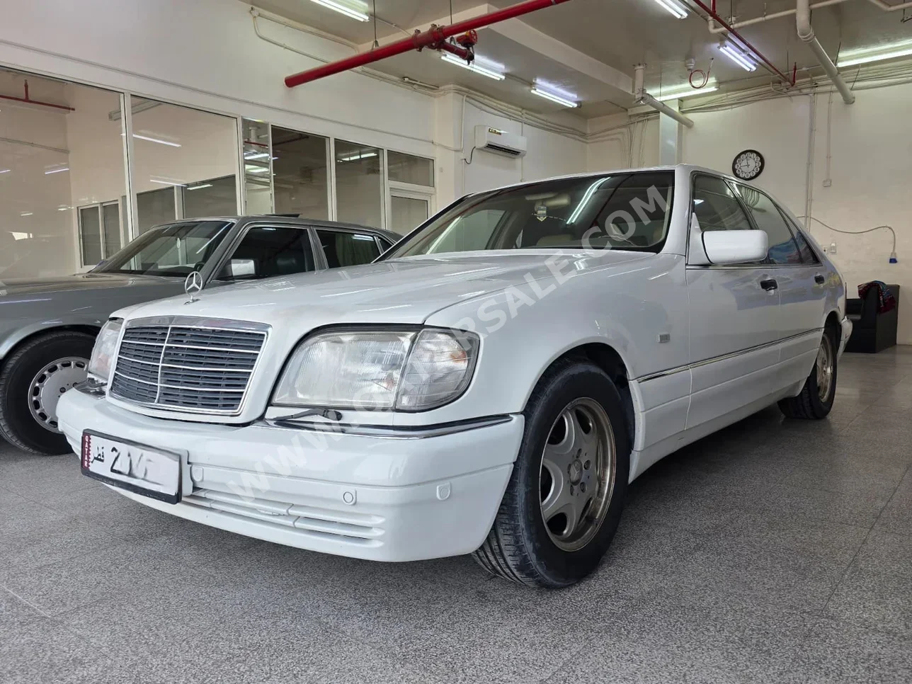 مرسيدس - بنز  اس - كلاس  320  1998  اوتوماتيك  227,000 كم  6 سلندر  دفع كلي مستمر  سيدان  أبيض