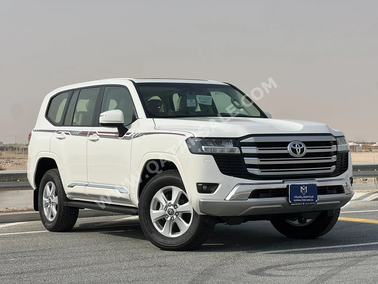 Toyota  Land Cruiser  GXR  2025  Automatic  0 Km  6 Cylinder  Four Wheel Drive (4WD)  SUV  White  With Warranty