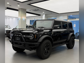 فورد  برونكو  وايلد تراك  2024  اوتوماتيك  15,000 كم  6 سلندر  دفع رباعي  اس يو في  أسود  تحت الضمان