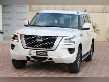 نيسان  باترول  ال اي  2023  اوتوماتيك  157,000 كم  8 سلندر  دفع رباعي  اس يو في  أبيض