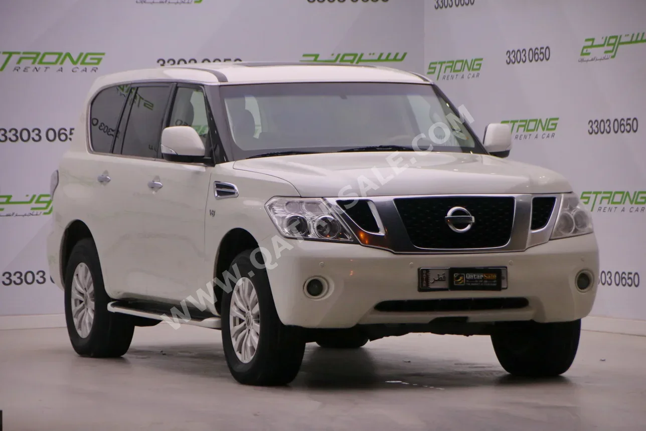 نيسان  باترول  اس اي  2012  اوتوماتيك  357,000 كم  8 سلندر  دفع رباعي  اس يو في  أبيض