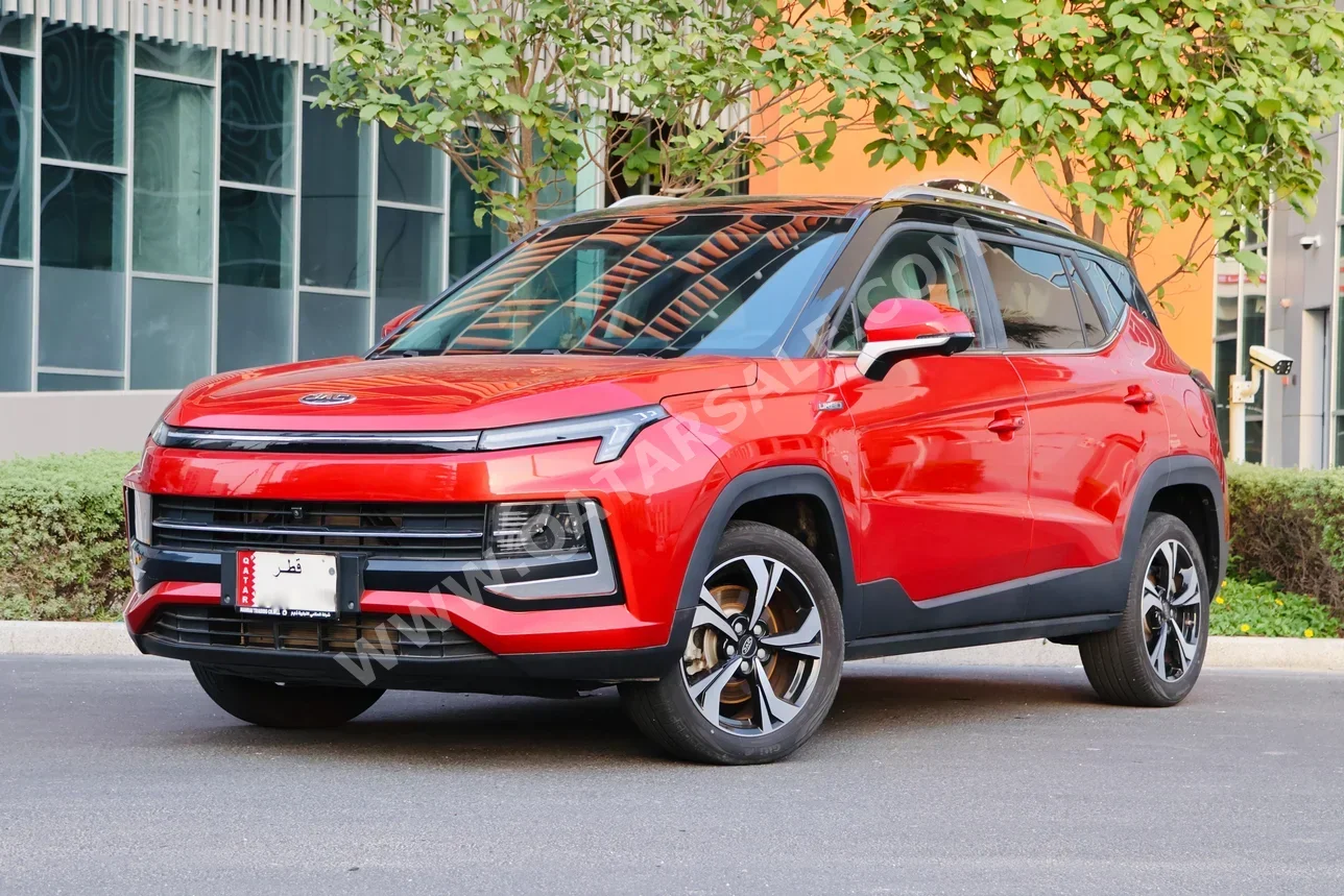 Jac  JS4 - Intelligent  4 Cylinder  SUV 2x4  Red  2024