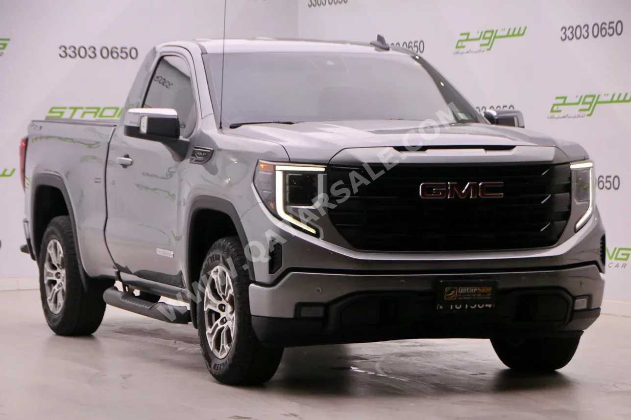 GMC  Sierra  Elevation  2024  Automatic  39,000 Km  8 Cylinder  Four Wheel Drive (4WD)  Pick Up  Gray  With Warranty