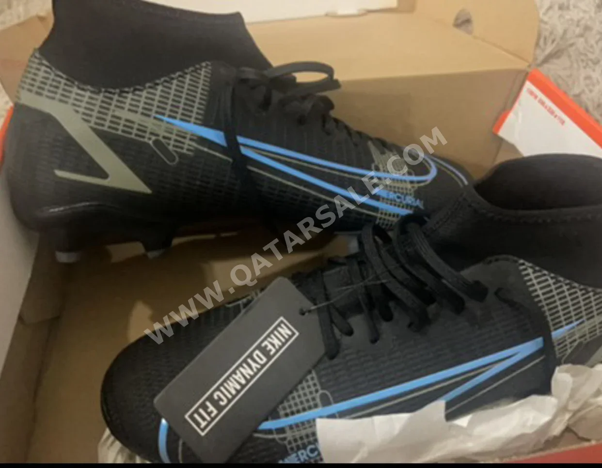 أحذية نايكي  أسود مقاس 44  قطر  رجالي
