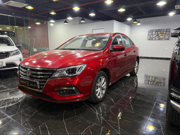 ام جي  5  2024  اوتوماتيك  22,000 كم  4 سلندر  سحب امامي  سيدان  أحمر  تحت الضمان