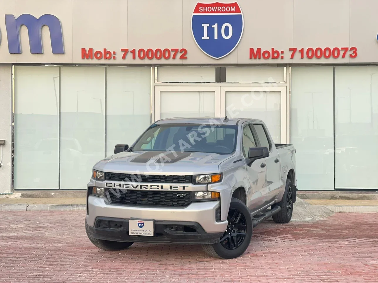 Chevrolet  Silverado  2021  Automatic  55,000 Km  8 Cylinder  Four Wheel Drive (4WD)  Pick Up  Silver
