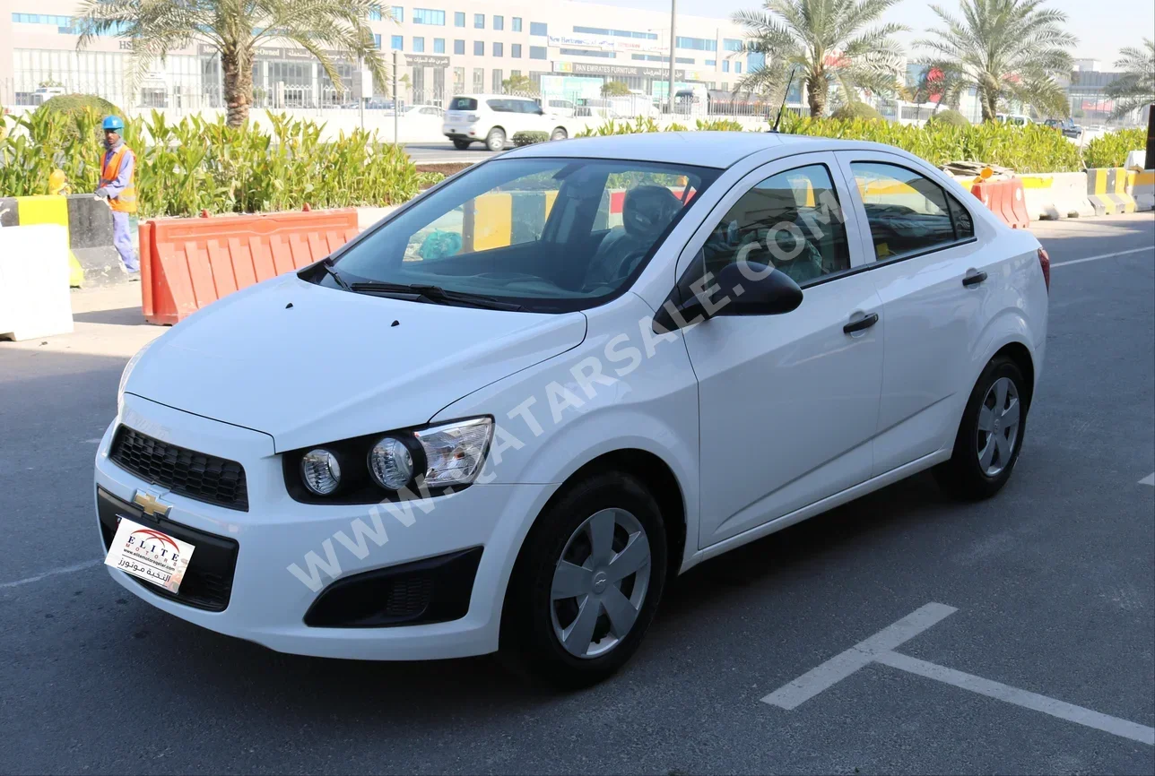 Chevrolet Sonic 2018 Automatic 190,000 Km 4 Cylinder Front Wheel Drive (FWD) Sedan White