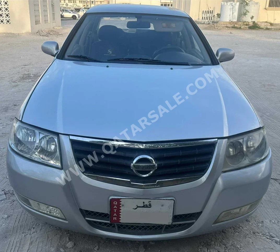 نيسان  صني  2010  اوتوماتيك  216,000 كم  4 سلندر  سحب امامي  سيدان  فضي