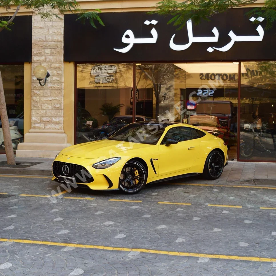 Mercedes-Benz GT 63 S AMG 2025 Automatic 6,670 Km 8 Cylinder Rear Wheel Drive (RWD) Sedan Yellow