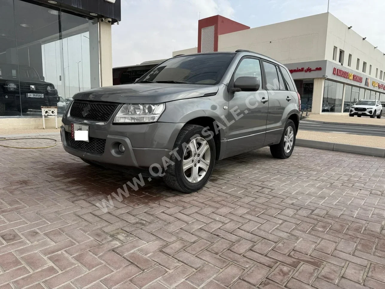 Suzuki  Vitara  2006  Automatic  309,000 Km  4 Cylinder  Four Wheel Drive (4WD)  SUV  Gray